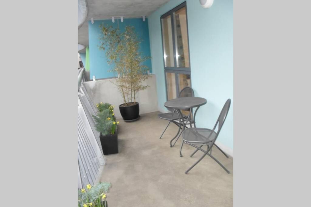 Stylish Wembley Stadium and OVO Arena Apartment, London - Housity