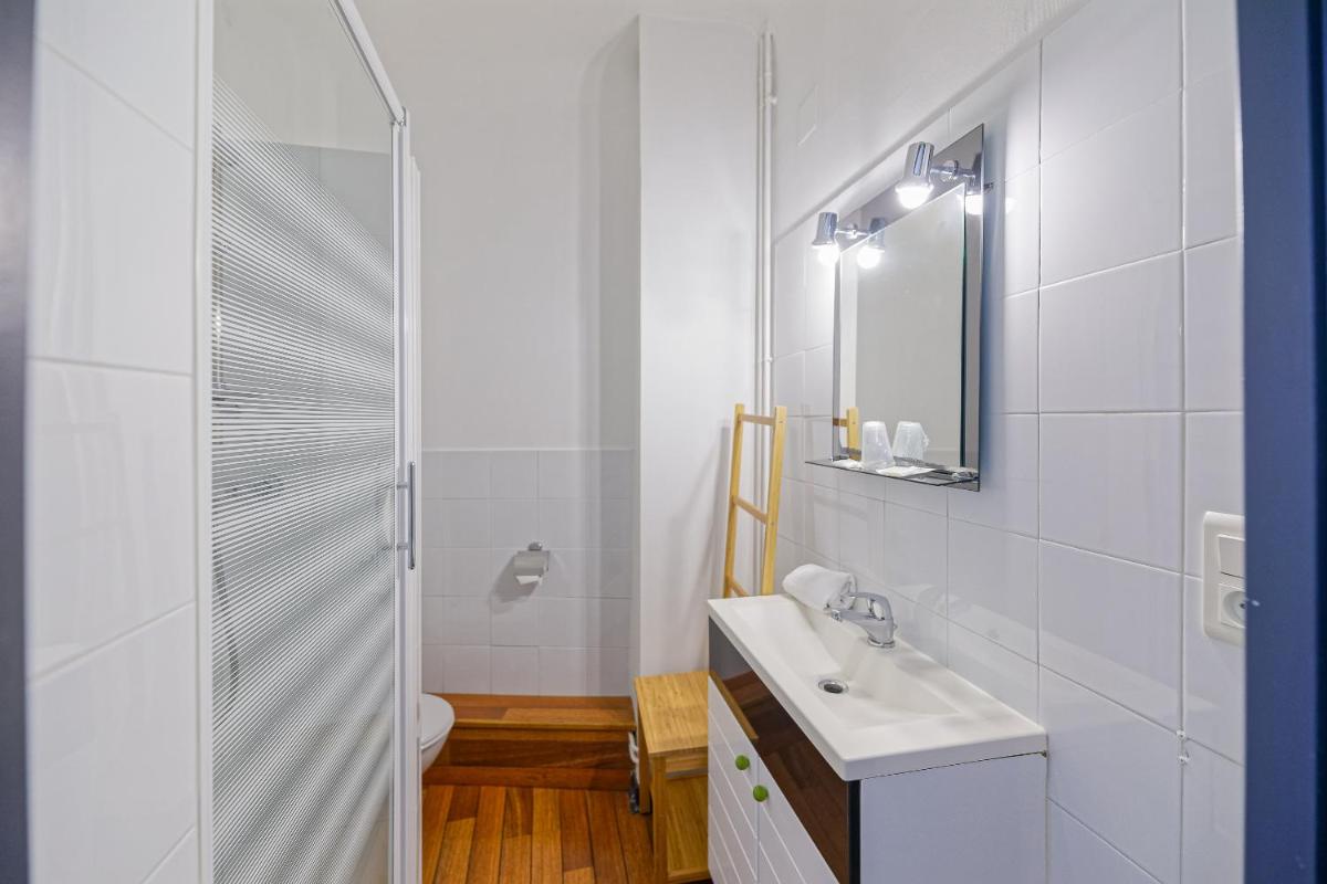 Hotel Cote Basque - Housity