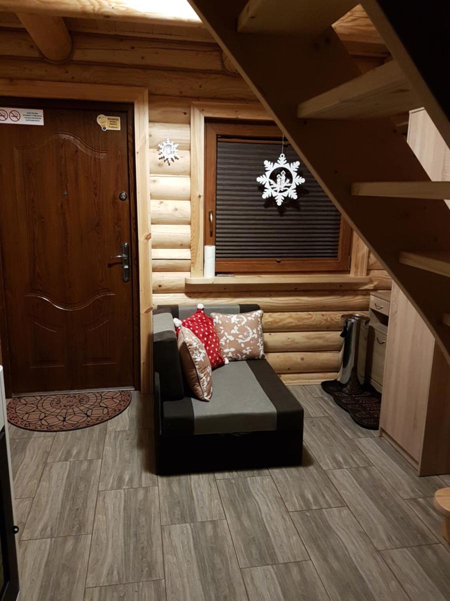 DOMKI SWOJSKIE CHATKI - Housity