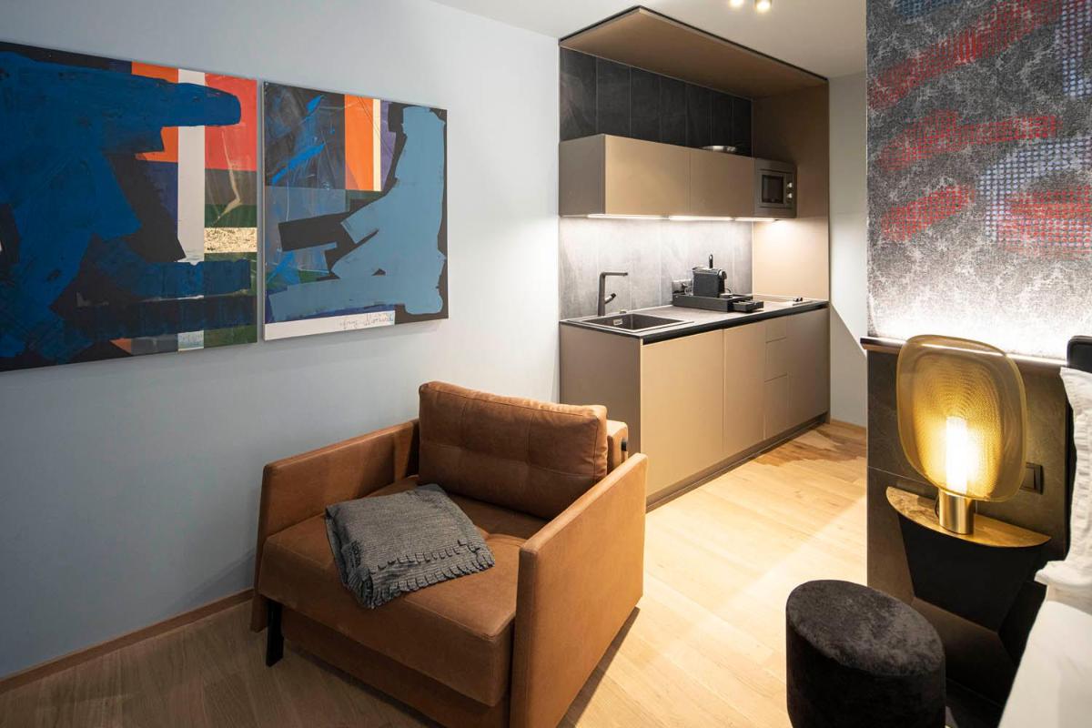 Blackhome Innsbruck City East I contactless check-in - Hizvo