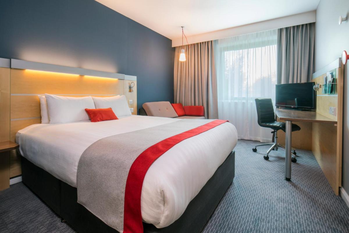 Holiday Inn Express Doncaster, an IHG Hotel - Housity