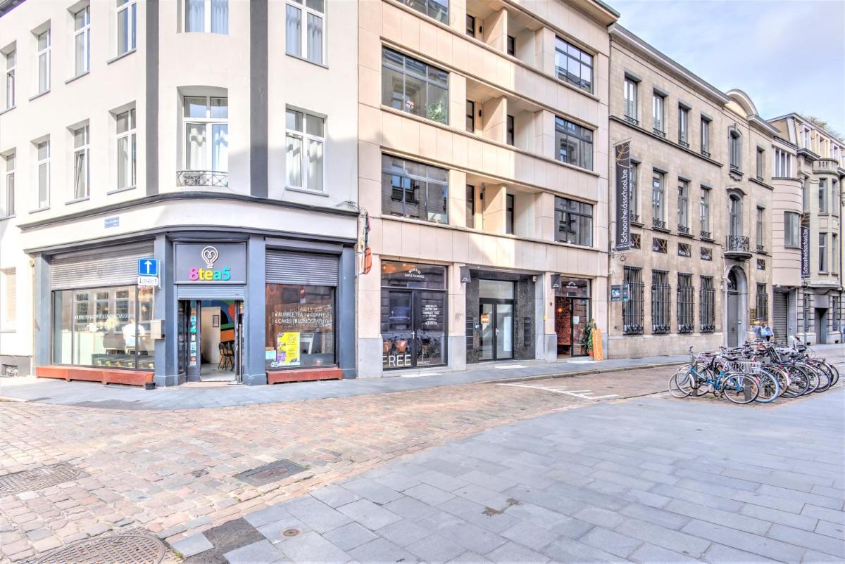 Suitetrails - Apartment with Rooftop Terrace in the Heart of Antwerp