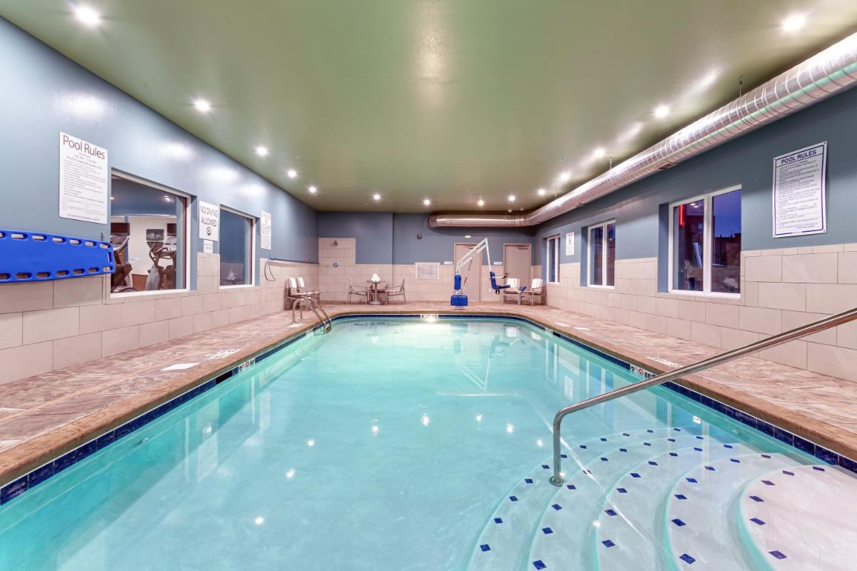 Holiday Inn Express & Suites - Columbus - Worthington, an IHG Hotel - Hizvo