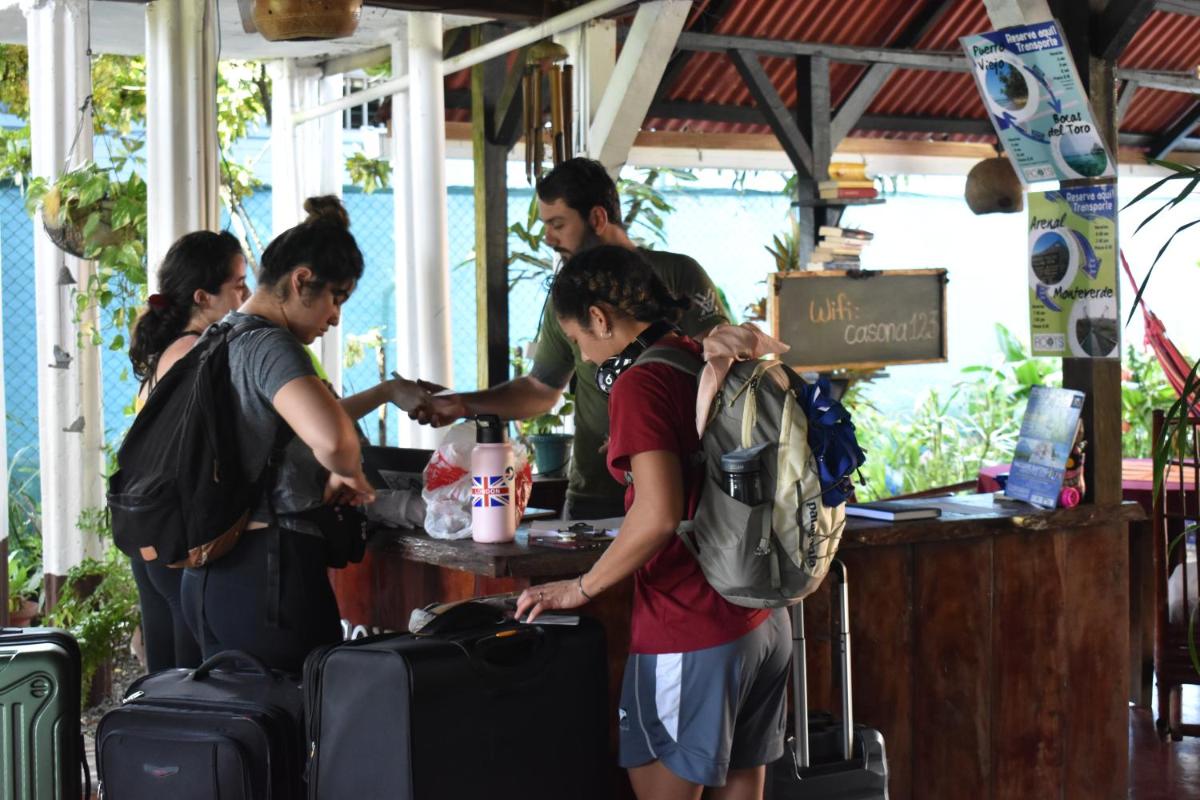 La Casona de Tortuguero - Housity