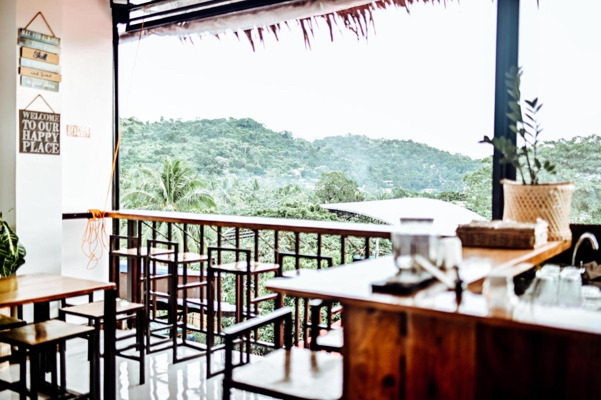 Island Brasserie Hostel - Housity