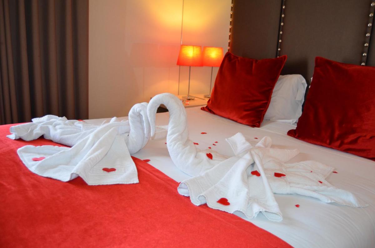 Hotel Torres Novas - Housity