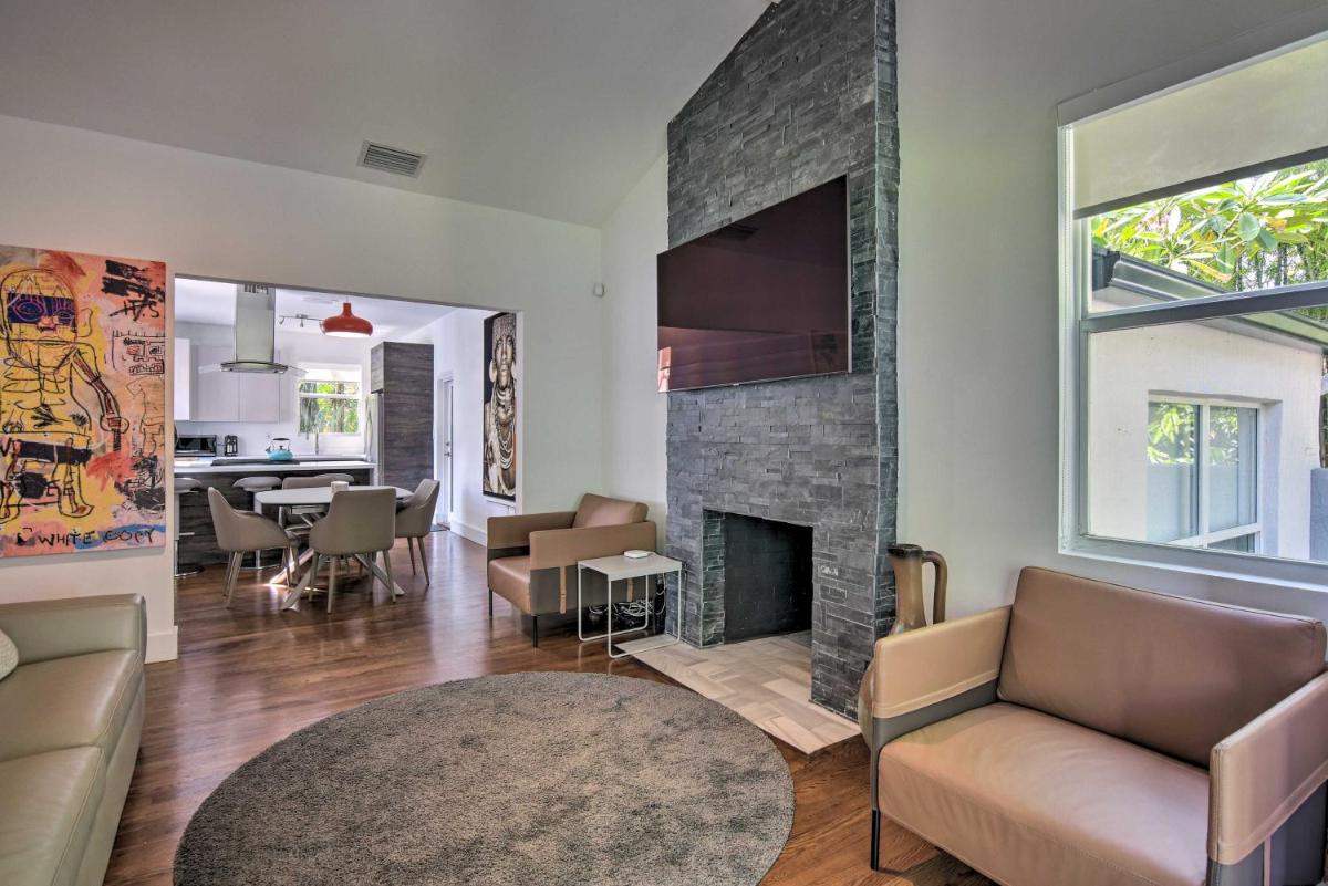 Modern Miami Villa with Pool Oasis about 5 Mi to Beach! - Housity