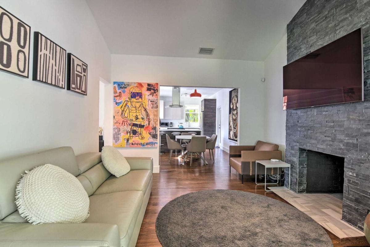 Modern Miami Villa with Pool Oasis about 5 Mi to Beach! - Housity