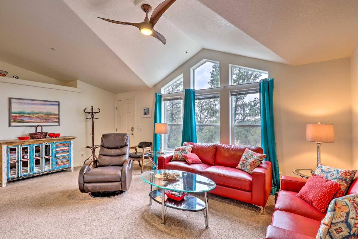 Hikers Hideaway Sedona Escape with Rooftop Views! - Housity