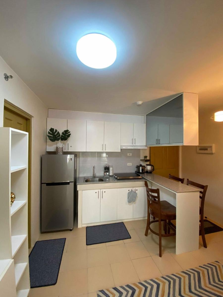 Suitetrails - ALA Home Place (2BR Condo Unit @ 8 Spatial Davao)