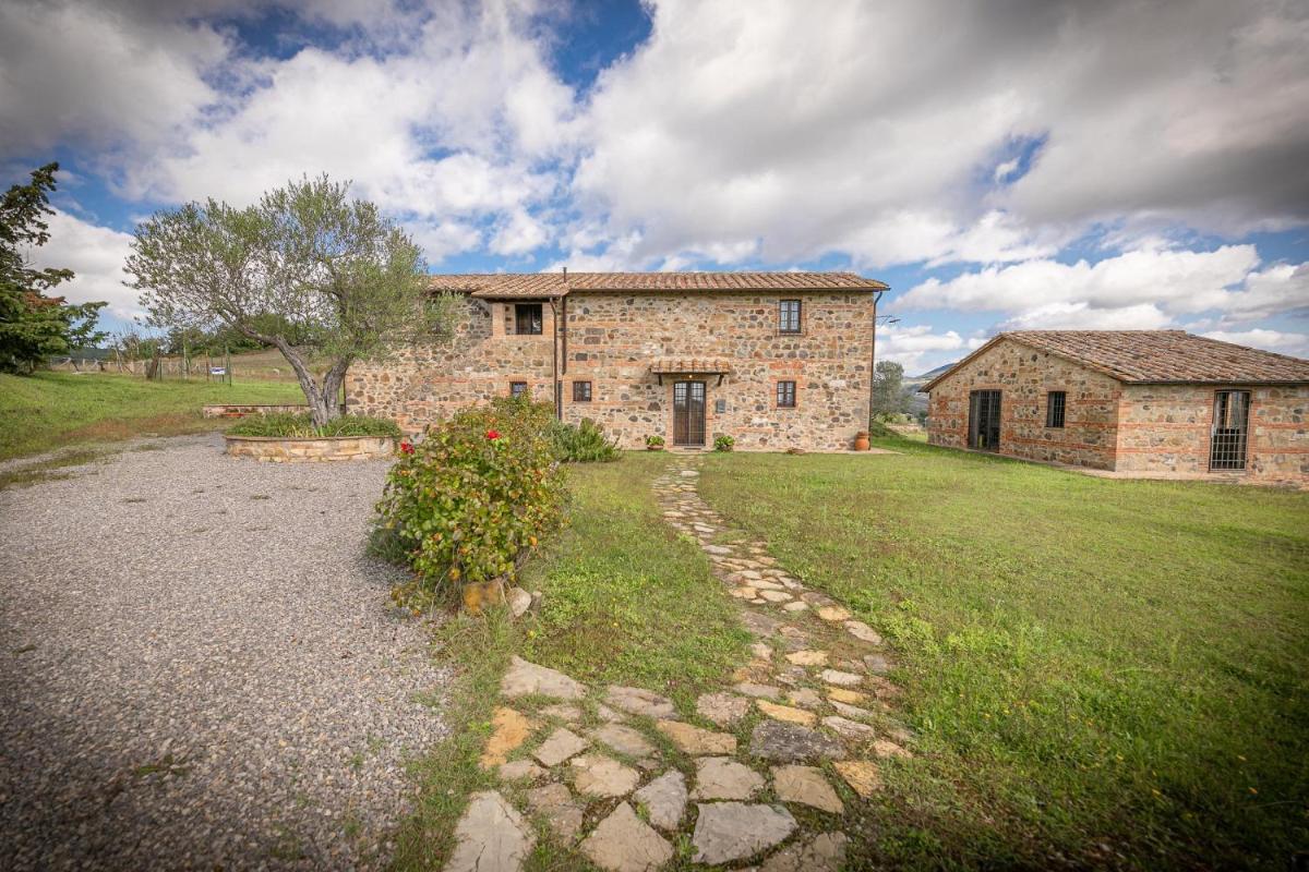 Villa Podere Oliveto - Housity