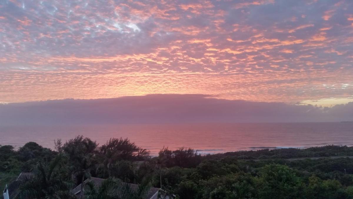 See Rus Self catering unit in Westbrook KZN Private Neat and Cosy - Housity