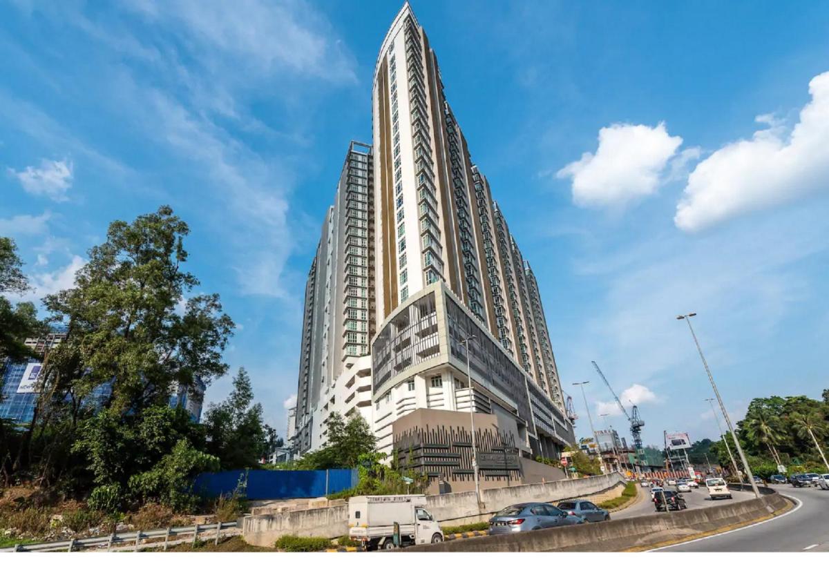 Suitetrails - Central Residence Homestay2 @ Sungai Besi, Kuala Lumpur