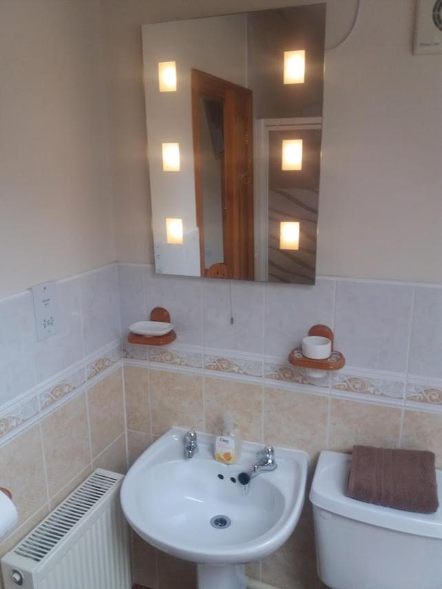 Mallows Annexe - Housity