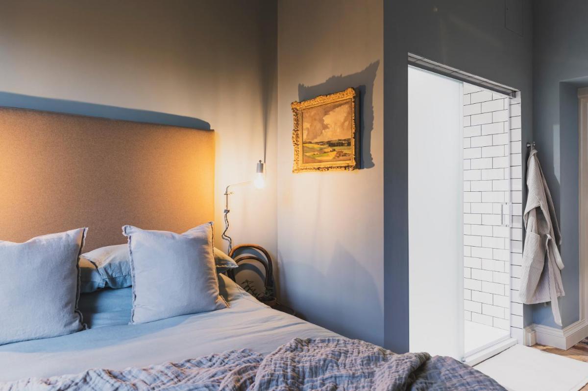 Superior Stays Rosewell House - Bath City Centre - Housity