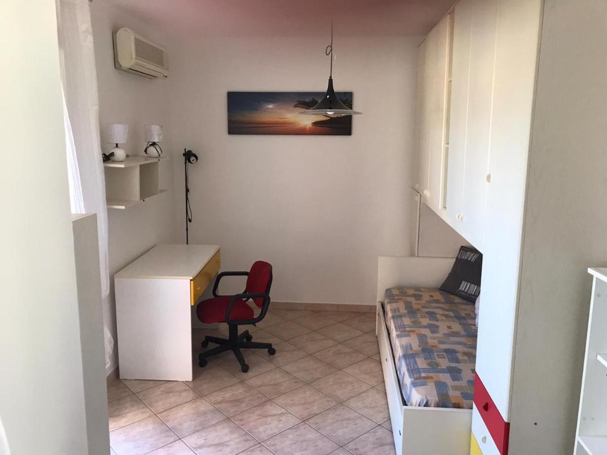 ELAIA HOUSE - Housity