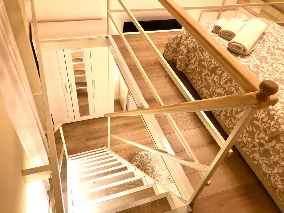 Borgo Empedocle House - Housity