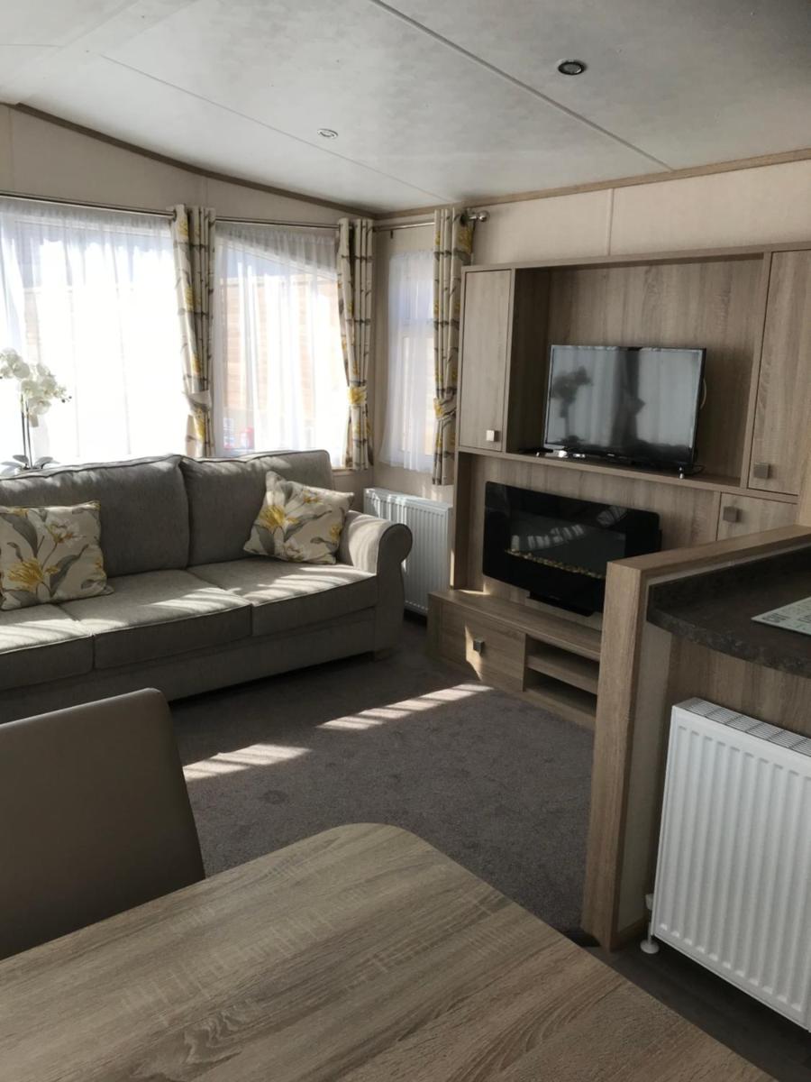 Quex Caravan Park - Housity