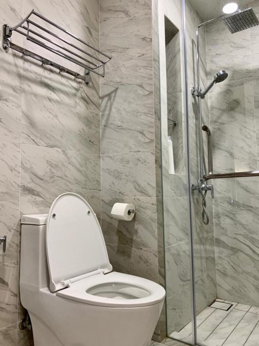 Imperio,Res - Unique -- Private Room -- 2pax - Housity