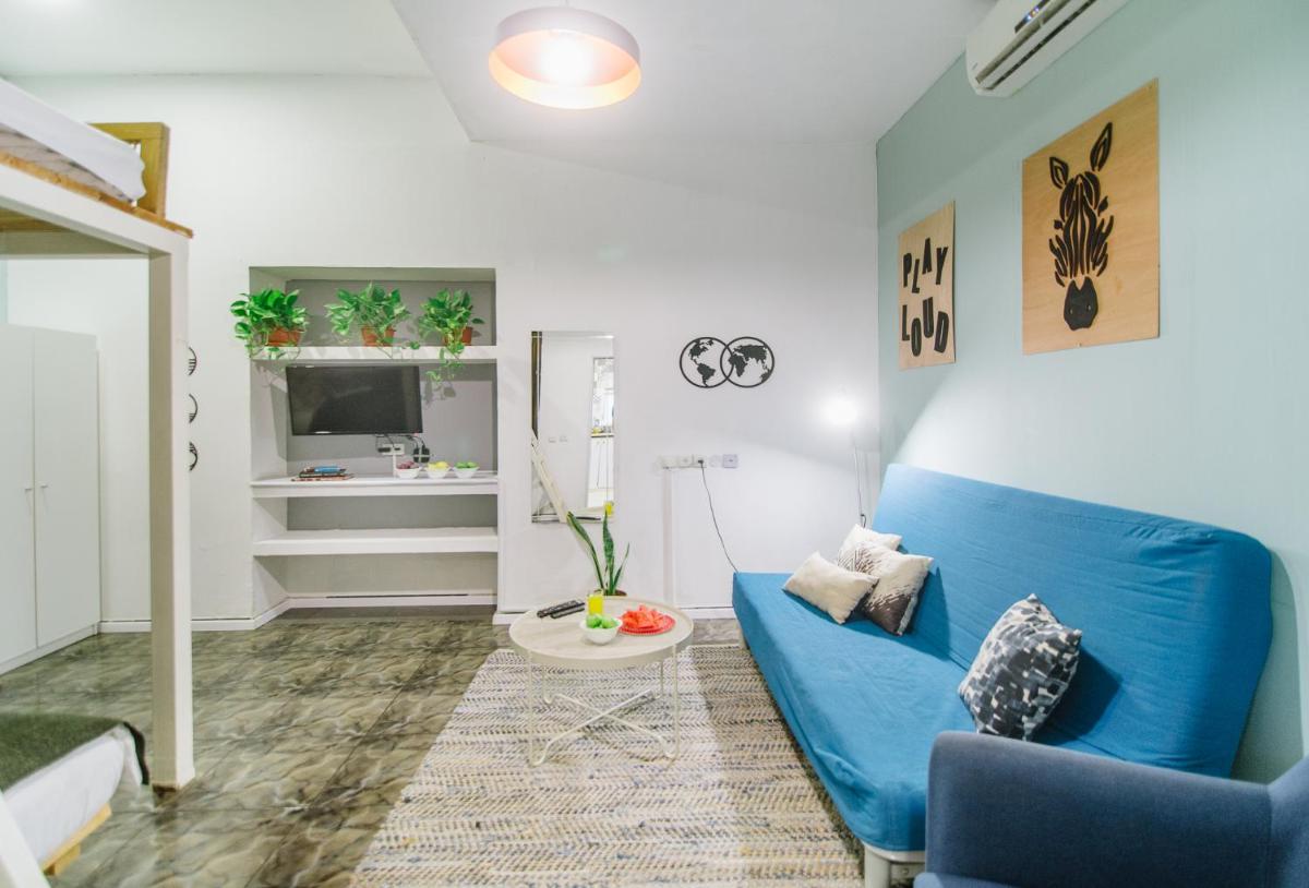 Studios by the beach - Housity