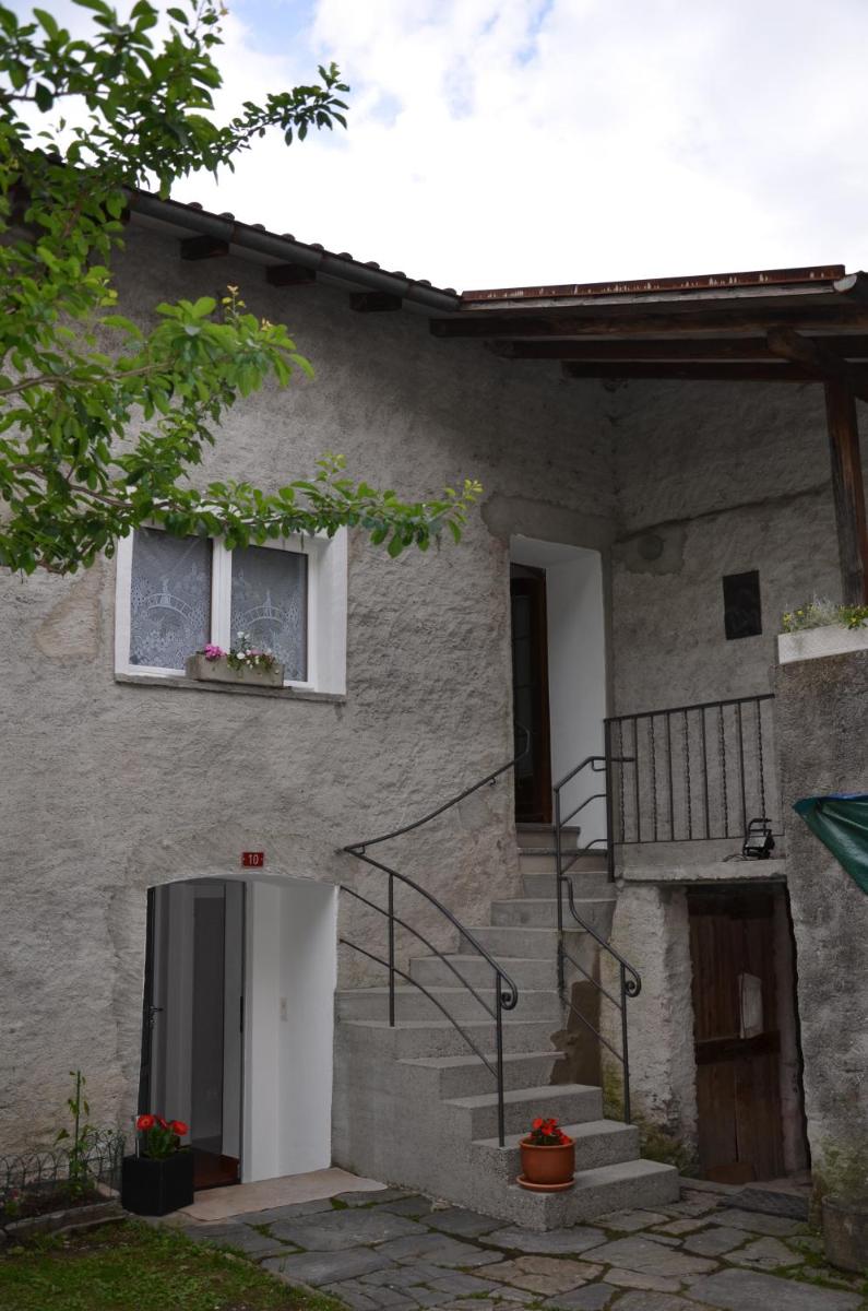 Ca da la nona - Housity
