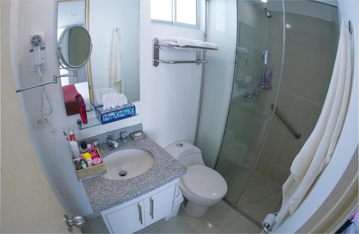 Confortable y Tranquilo Aparta Suite en el Corazón de Bucaramanga, Exterior con hermosa vista sobre la ciudad - Hizvo