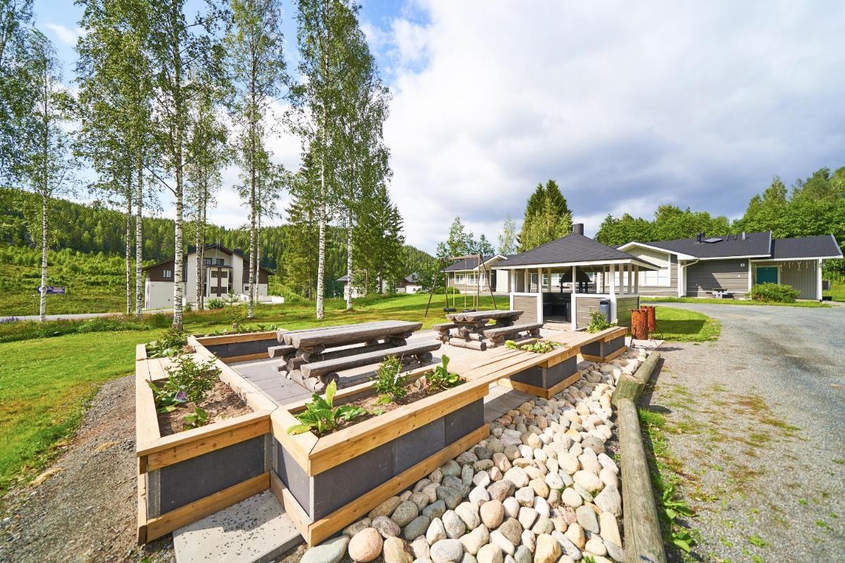 Apartments Huili - Housity