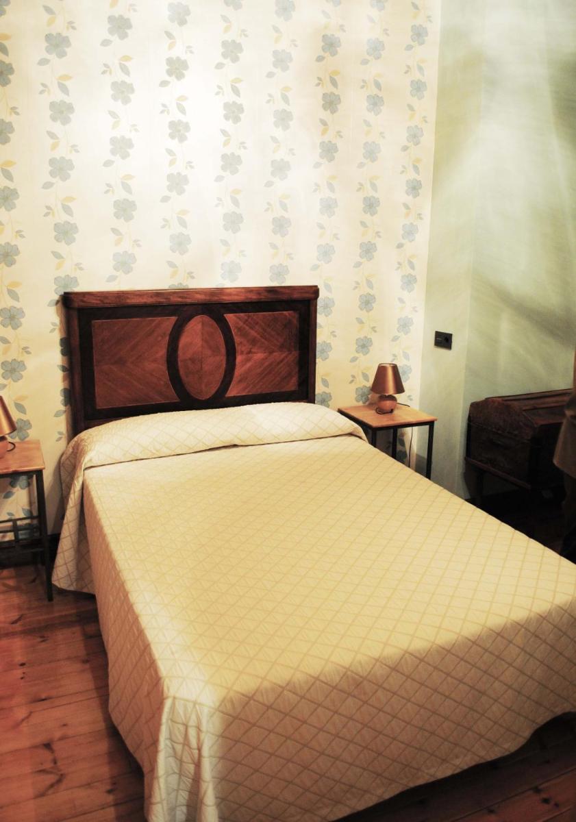 Hostal Los Oteros - Housity