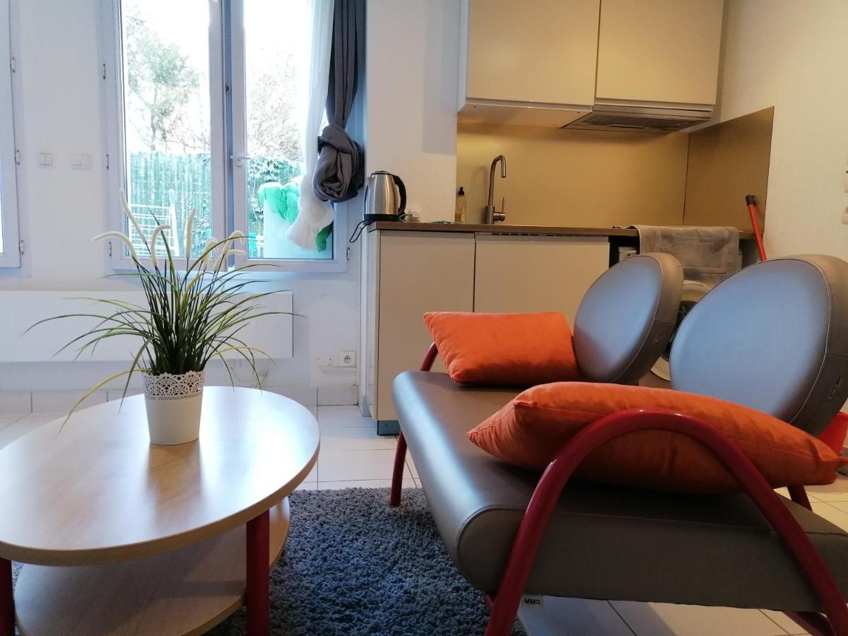 Studio de charme, 30' Paris, 5' Evry, 10' Orly - Housity