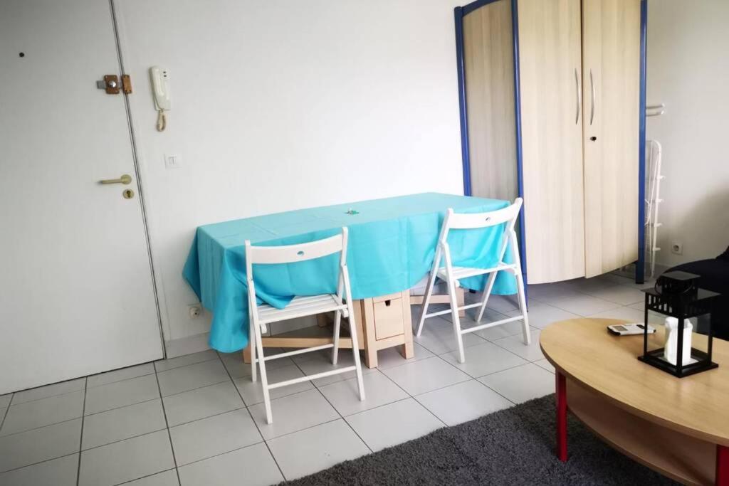 Studio de charme, 30' Paris, 5' Evry, 10' Orly - Housity