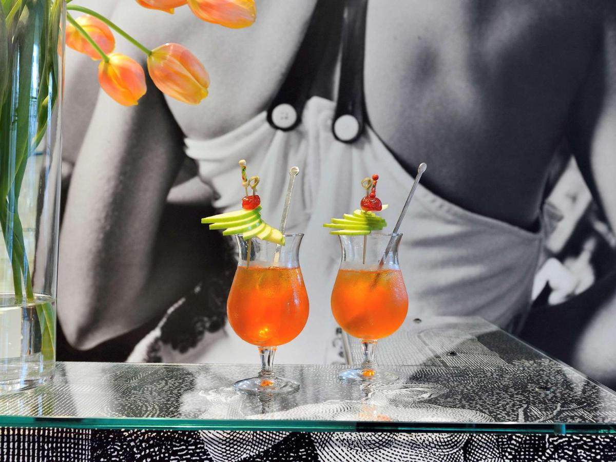 Boissons dans l'établissement Jules César Hotel & Spa Arles - MGallery Collection