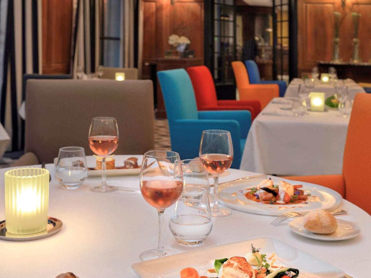 Nourriture dans l'hôtel ou à proximité