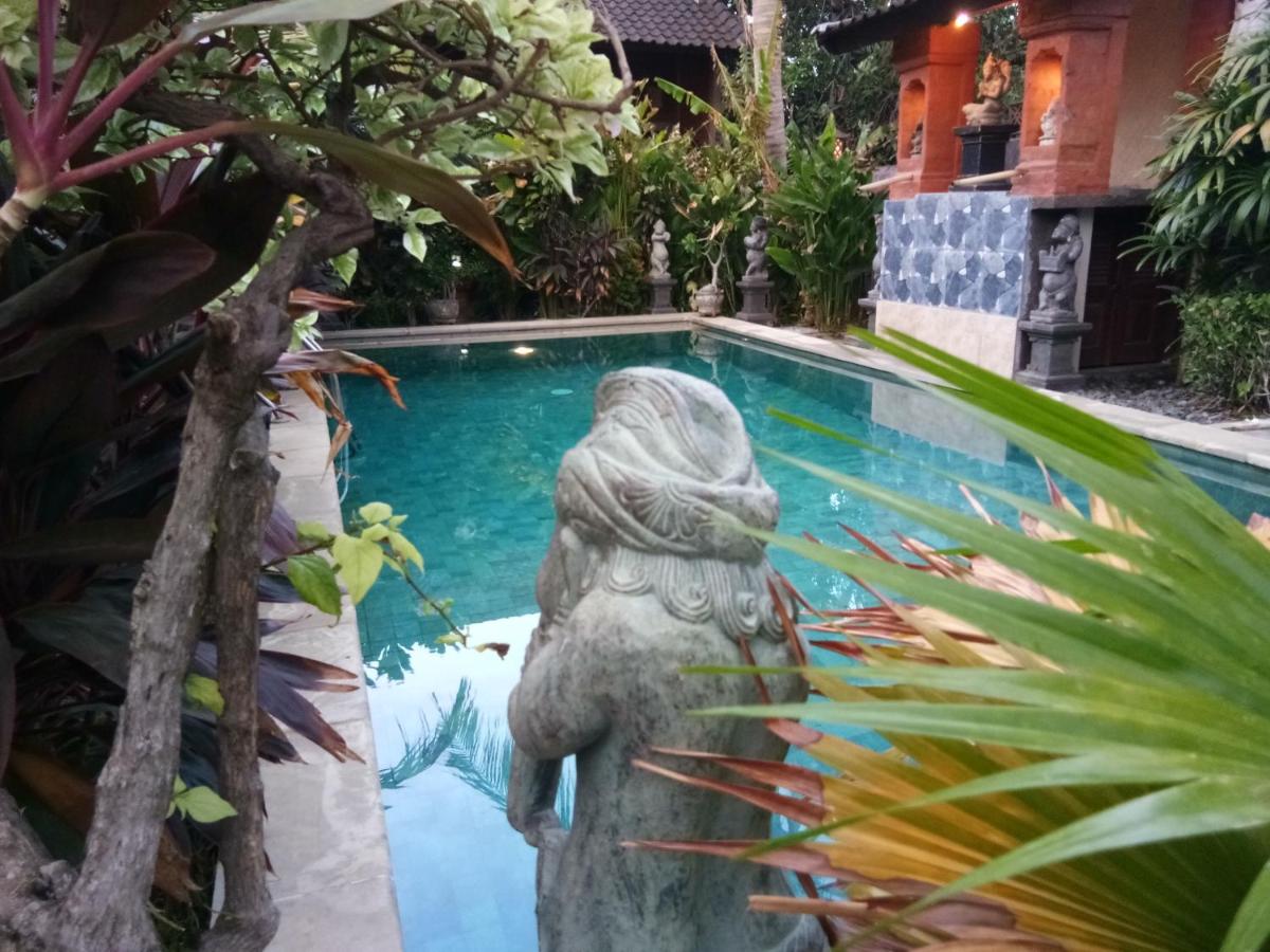 The Sari Bungalows - Housity