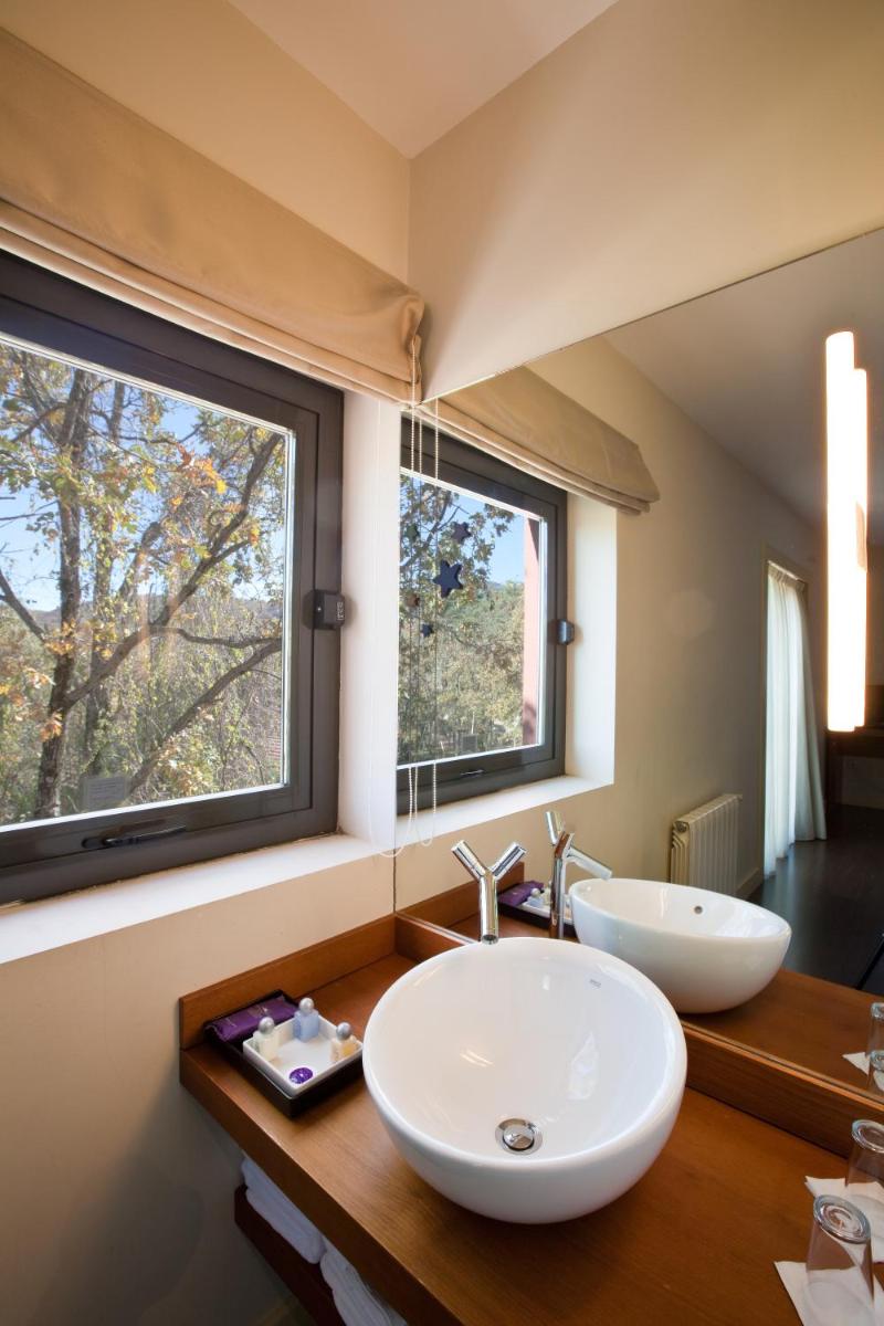 Luces del Poniente - Housity