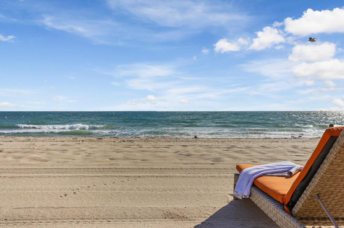 Ocean Treasure Beachside Suites - Housity