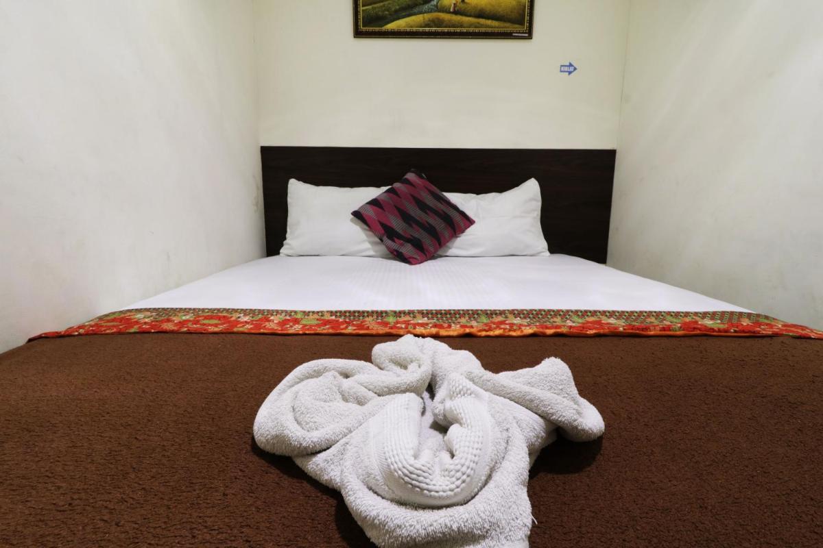 Bantal Guling Pasar Baru - Housity
