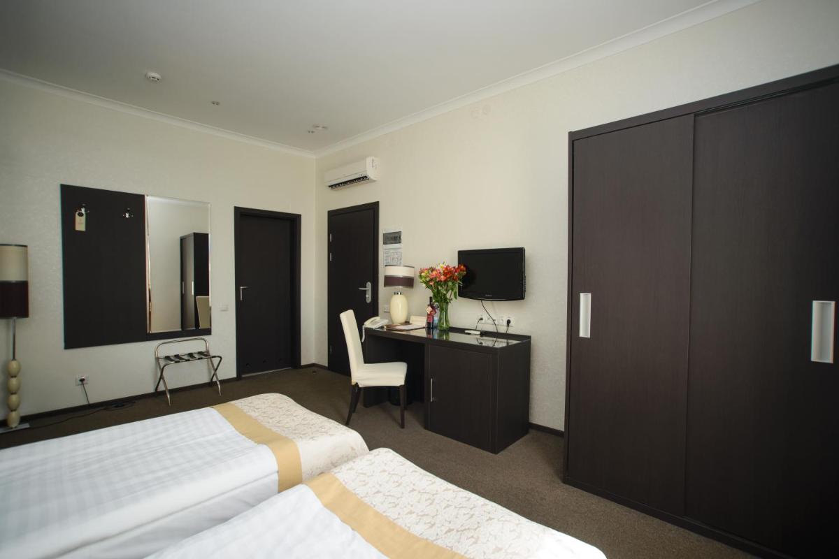 Suitetrails - Optima Collection Kharkiv Hotel