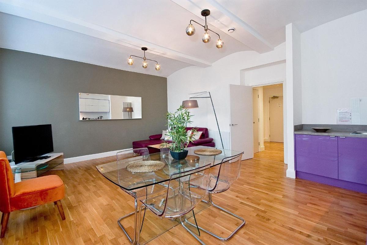 Mulberry Flat 3 - One bedroom 2nd floor by City Living London - Housity