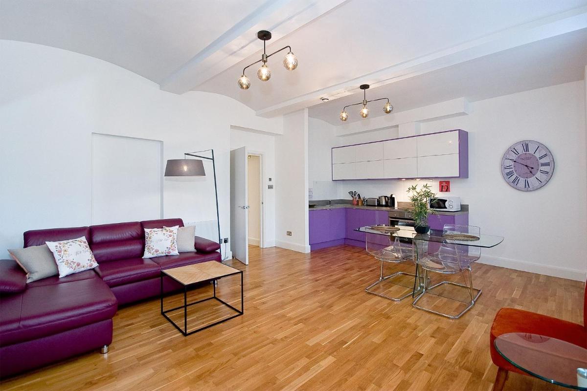 Mulberry Flat 3 - One bedroom 2nd floor by City Living London - Housity