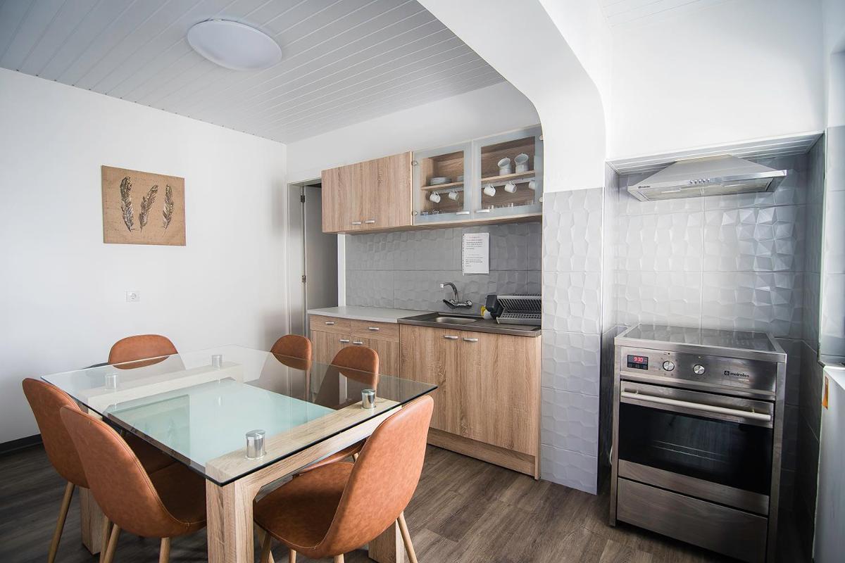 Casa de Hospedes Isaias - Housity
