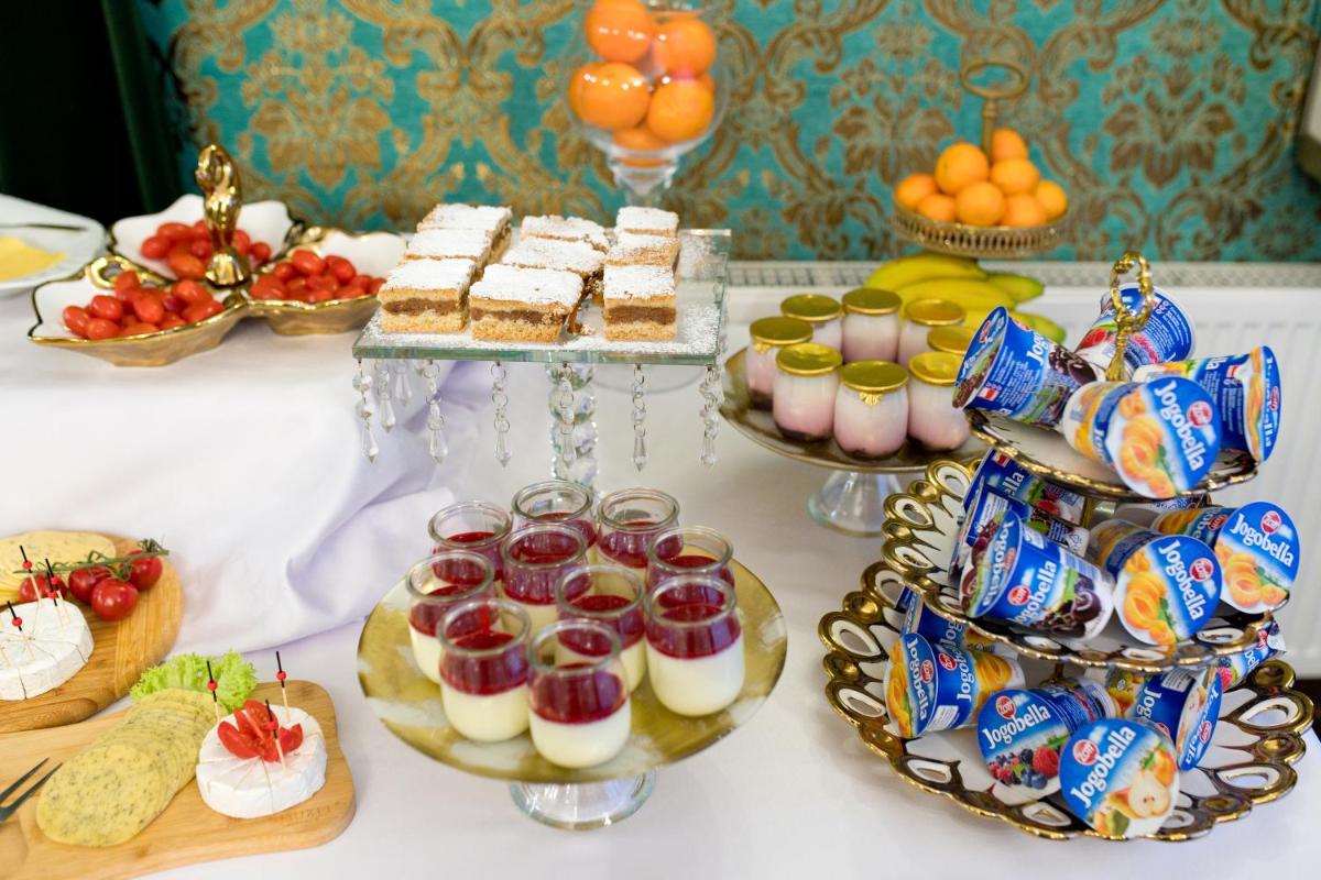 Hotel Campari - Housity