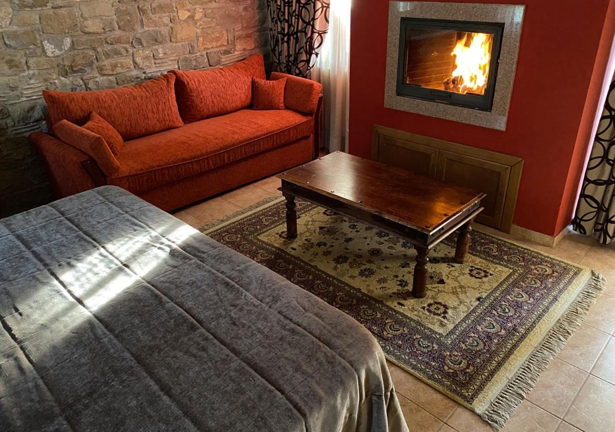 Elaionas Zeliou - Housity