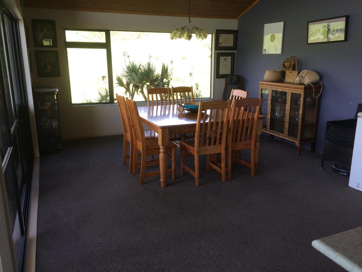 Waiotahe Dairy Farm Hideout - Housity