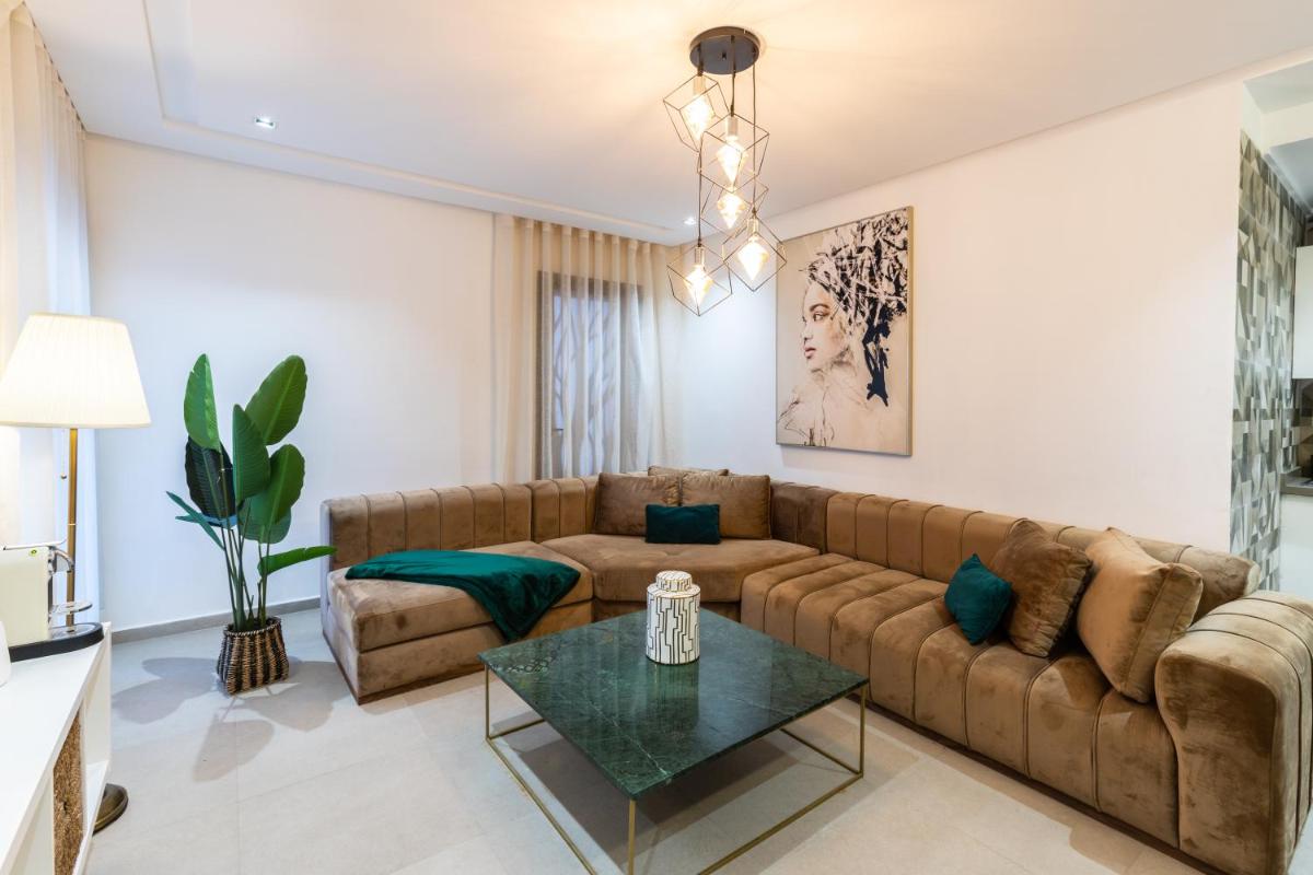 Stylish & Chic Flat - Best Place - New Building - Hizvo