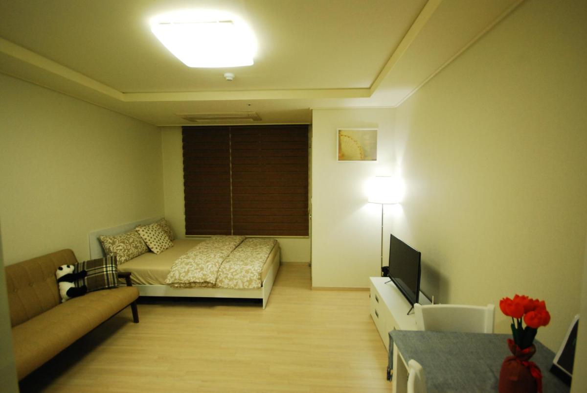 Shinji House In Camp Humphreys - Housity
