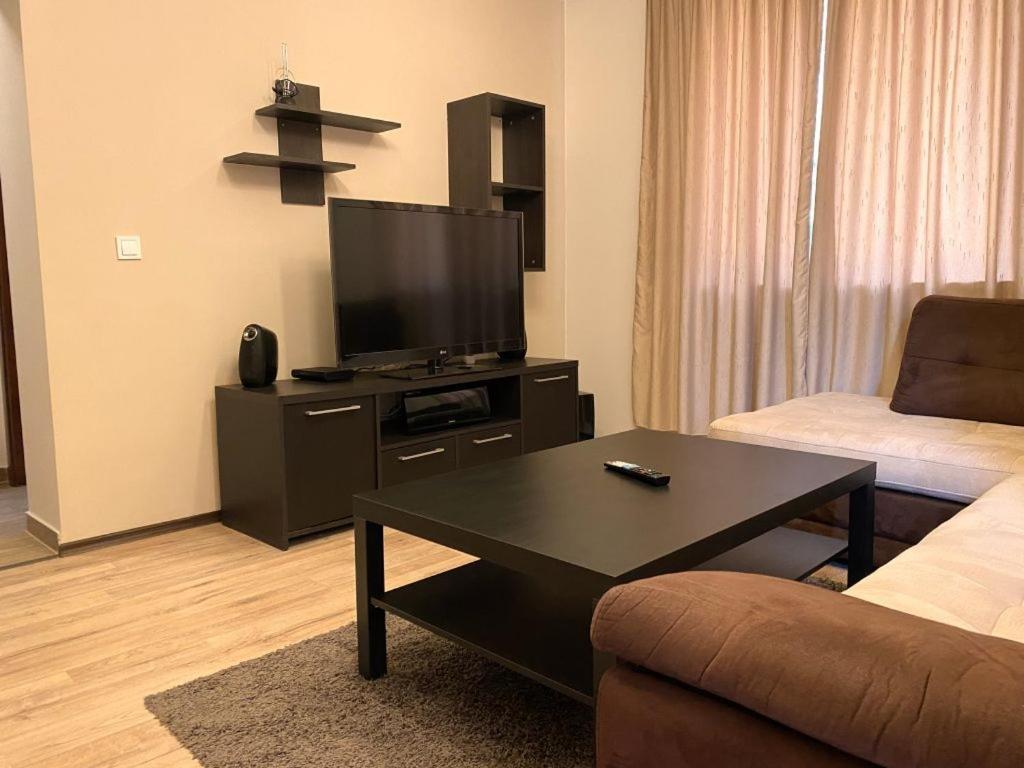 Апартамент МИТИ - Housity