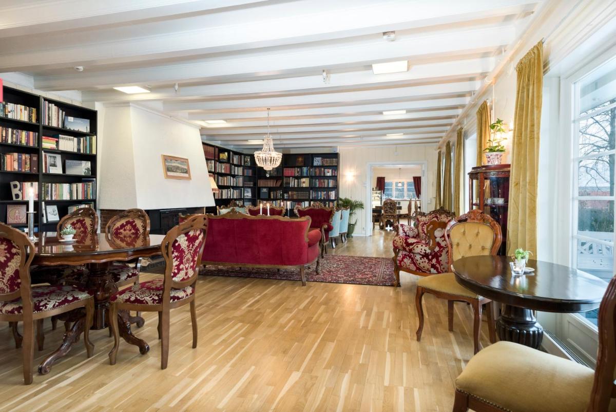 Pilegrimsgården Hotell og Gjestegård - Housity