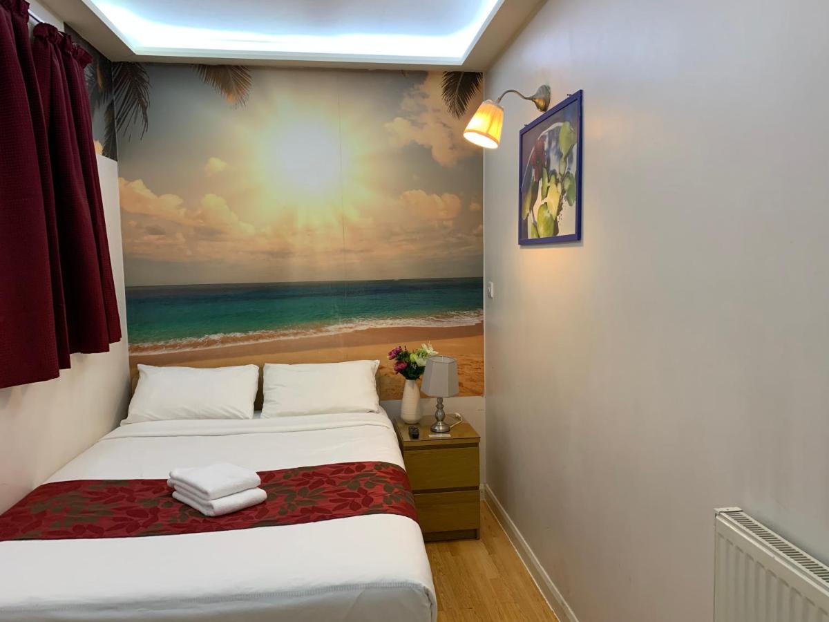 Barking Hotel - Housity