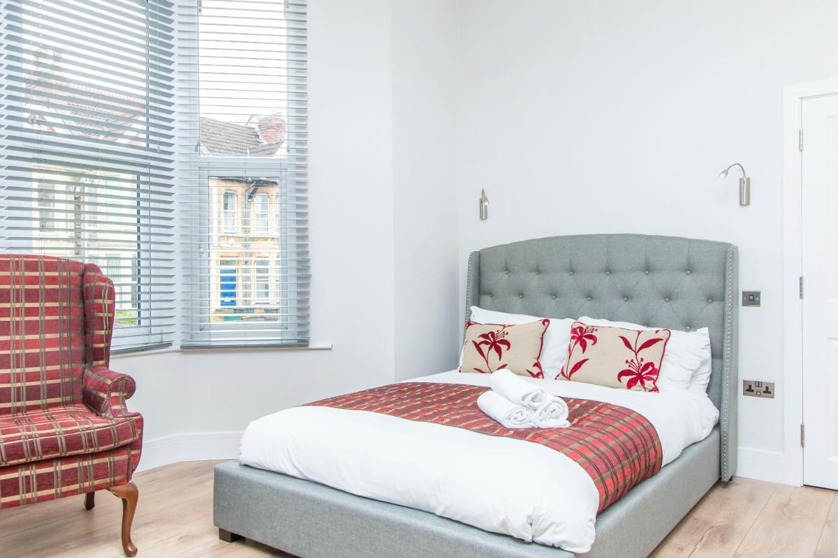 Coldharbour Suites Bristol