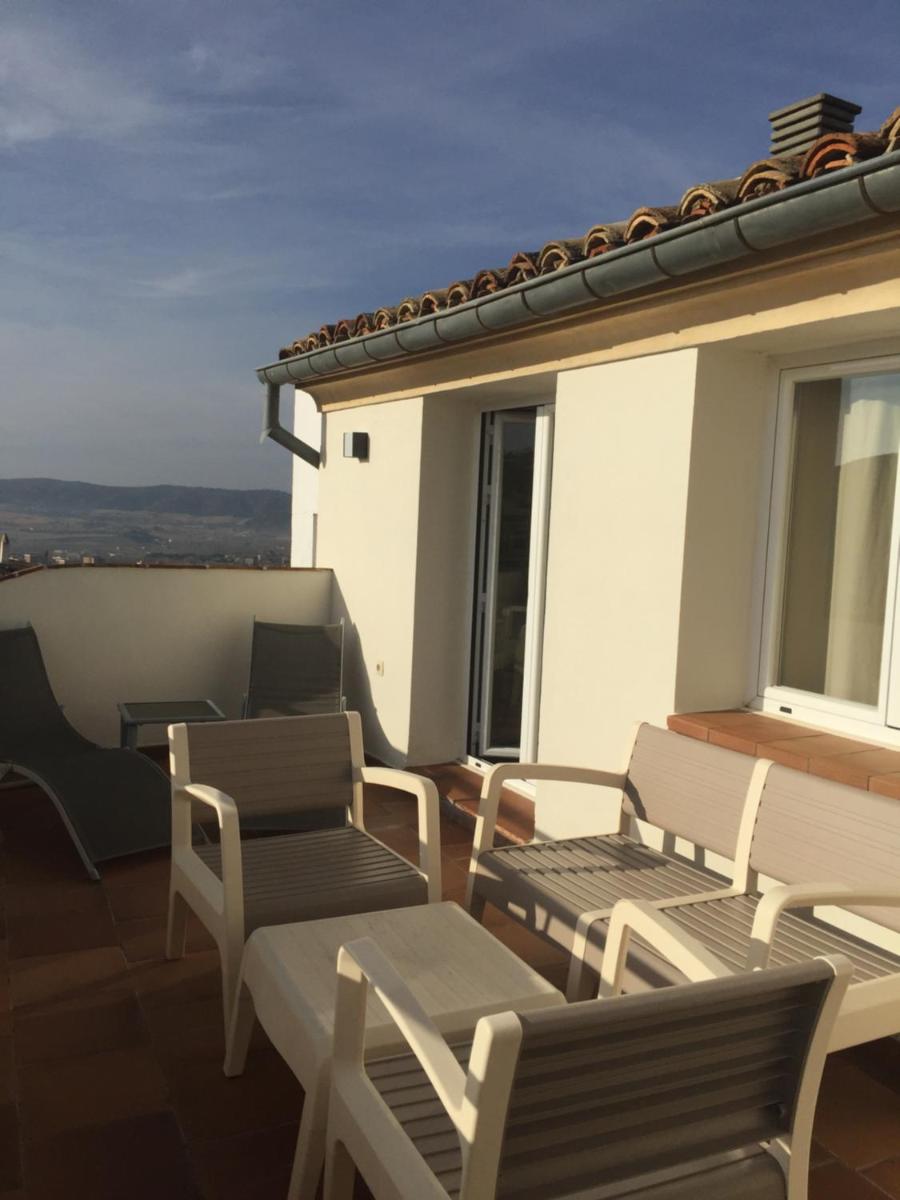 Un balcón o terraza de Hotel Leonor de Aquitania